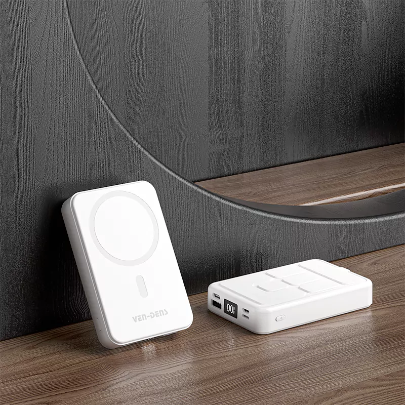 15W 10000mAh Wireless Fast Charging Power Bank For Multiple Devices - Image 7