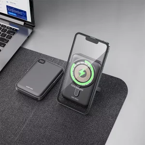 High Quality 10000mAh Type-C Port Digtal Display PD15W Wireless fast charging Power Bank - Image 3